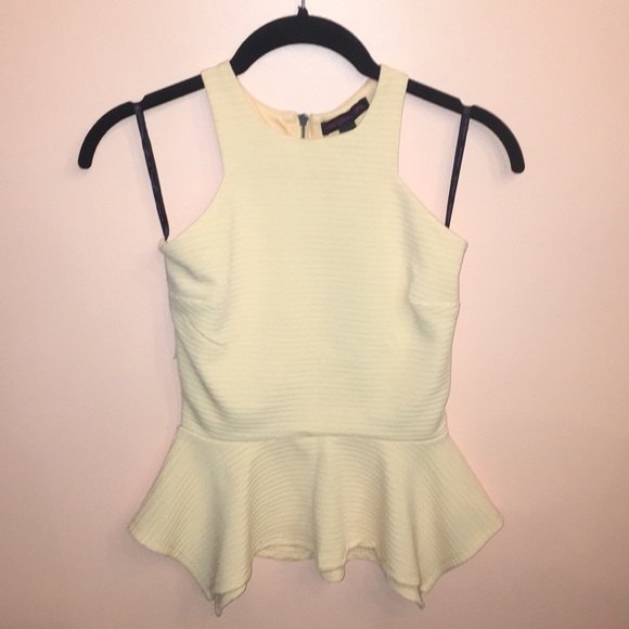 Size XS Peach Peplum Top - Picture 1 of 5